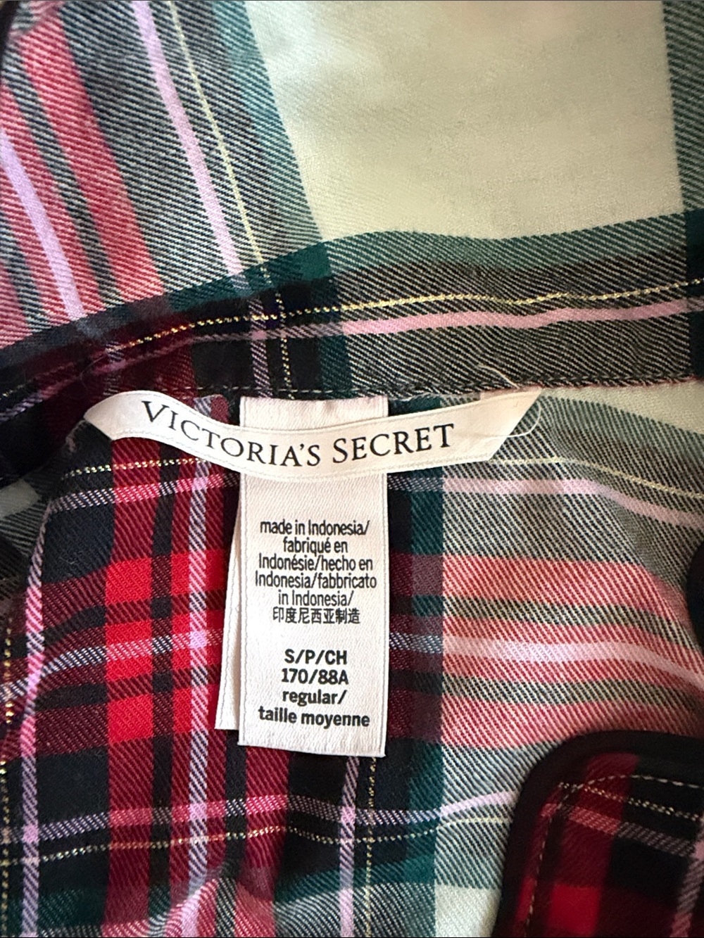 Victoria’s Secret Long Plaid Flannel Pajama Set - Picture 5 of 10